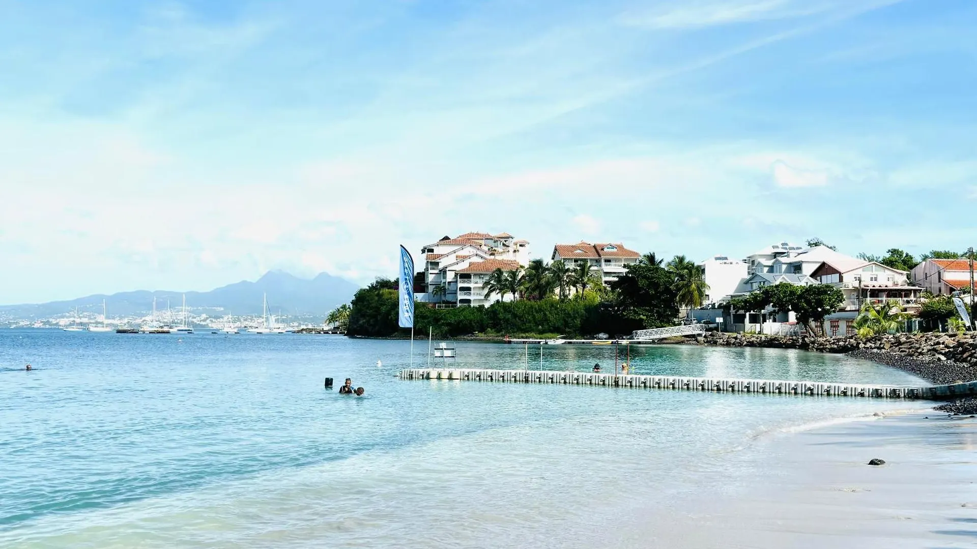 Appartement T2 Tout Confort A 50M De La Plage Anse Mitan Les Trois-Ilets