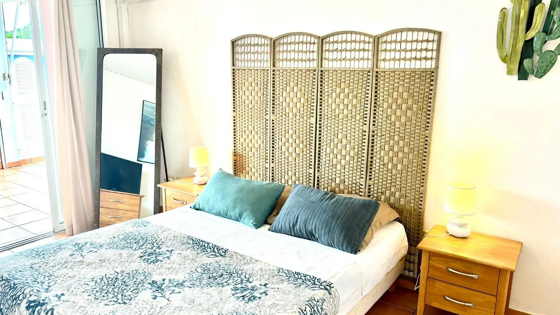 Daire Appartement T2 Tout Confort A 50M De La Plage Anse Mitan Les Trois-Ilets