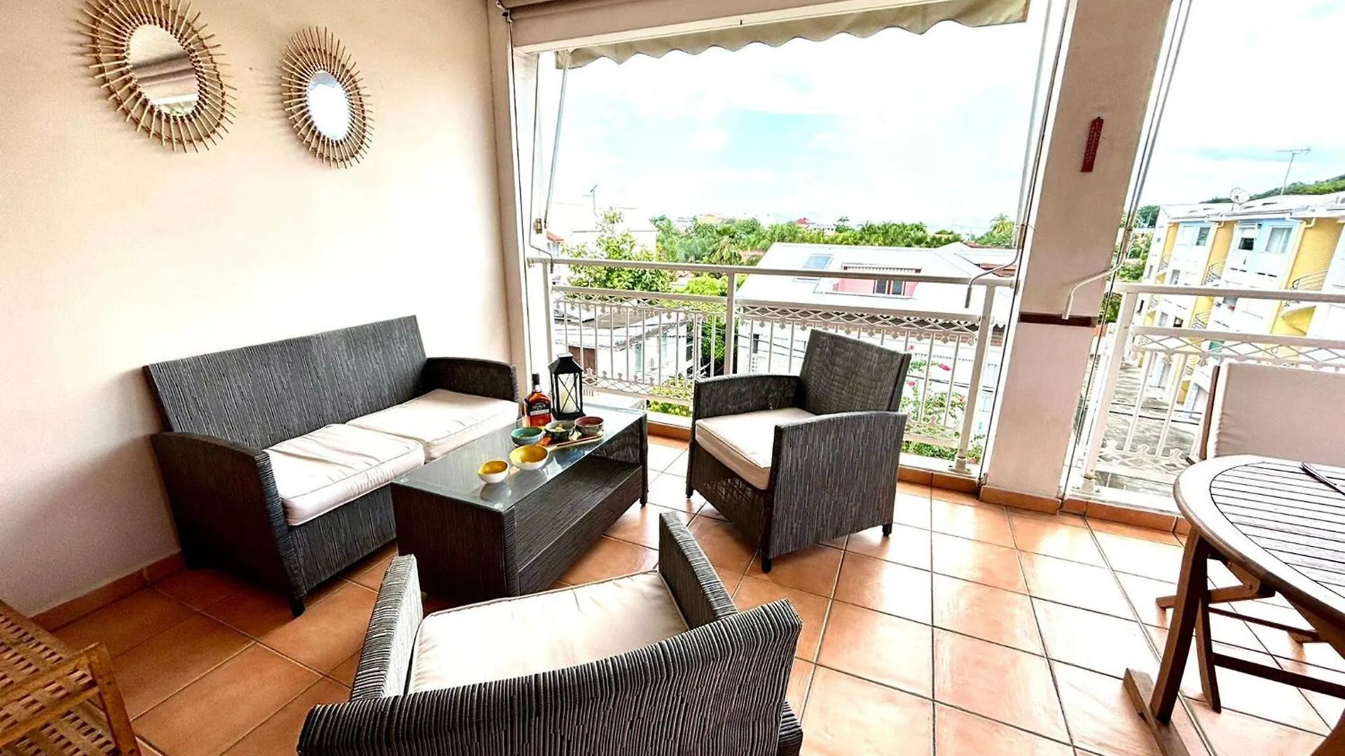 Appartement T2 Tout Confort A 50M De La Plage Anse Mitan Les Trois-Ilets 0*,